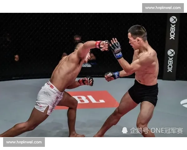 史密斯裸绞普莱斯豪取两连胜，统治级表现彰显实力差距