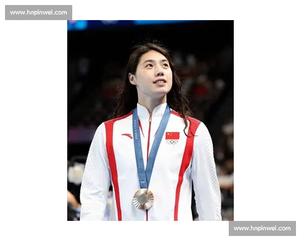 张雨霏晒成都赛后存档照 全锦赛收兵后启程返京 张雨霏晒成都赛后存档照 全锦赛收兵后启程返京